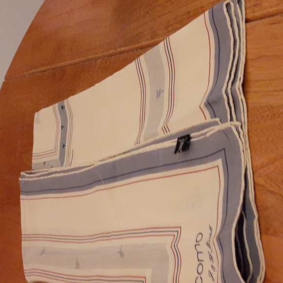 Vtg Jacomo Silk Scarf Italy 33"×33"L - Picture 8 of 16